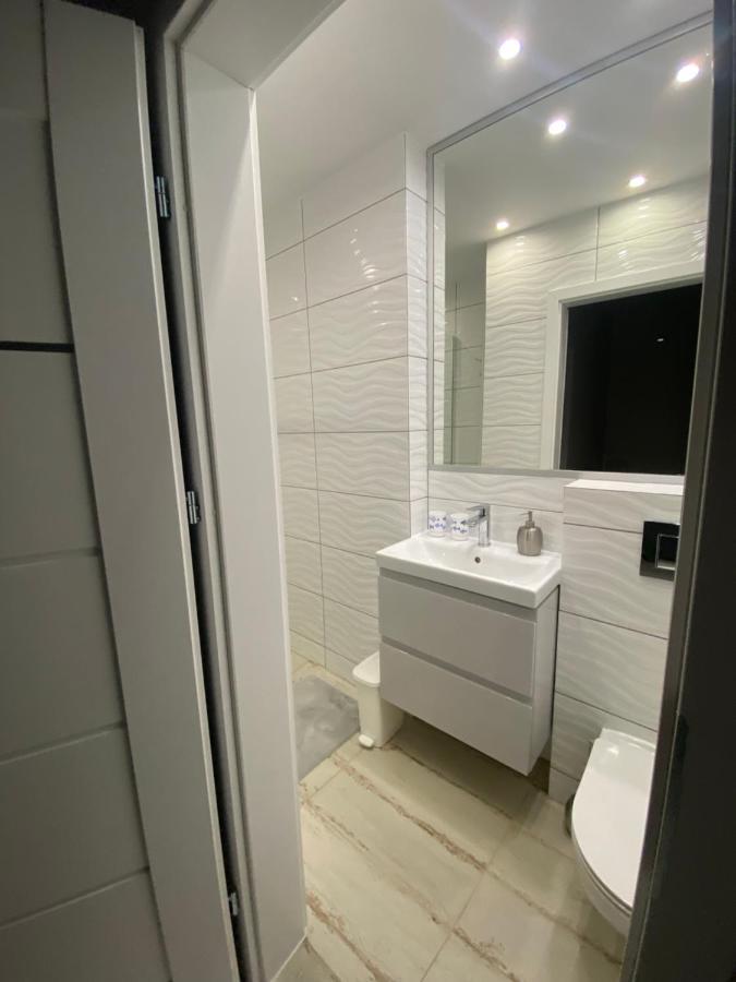 Apartament Nad Jeziorem Bialym Augustów Exteriör bild